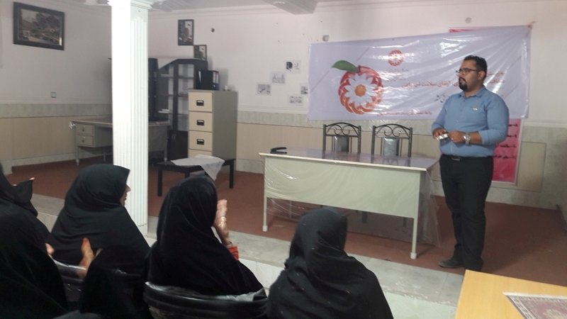 کرمان|آموزش پیشگیری از معلولیت های دوران سالمندی در اداره بهزیستی فهرج
