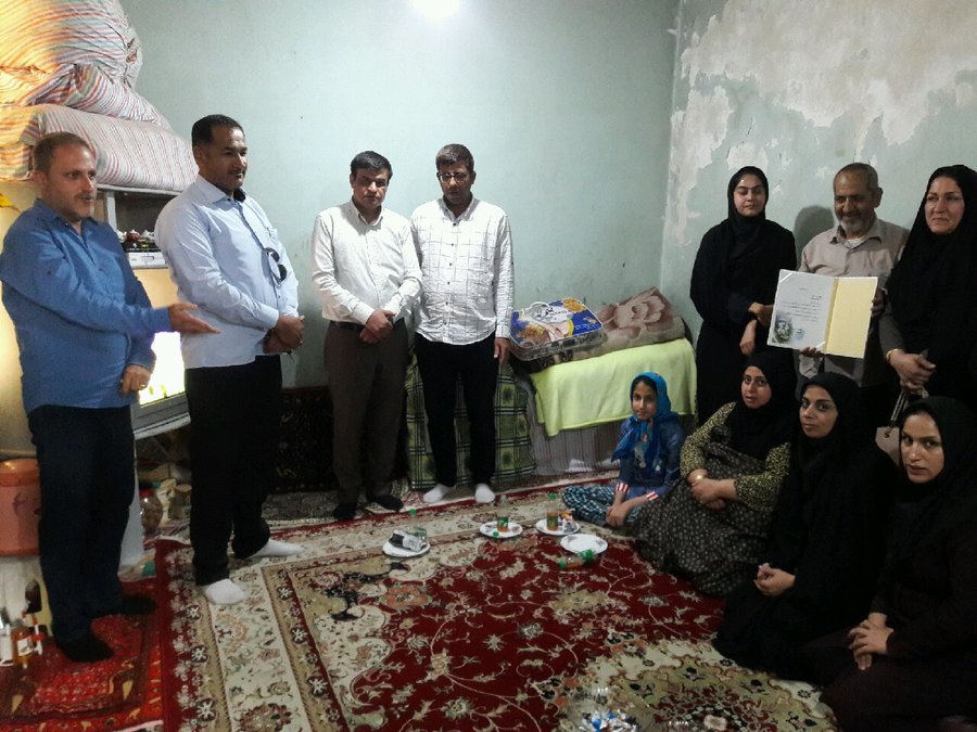 بوشهر| دیلم | دیدار رییس بهزیستی شهرستان دیلم با همکار بازنشسته