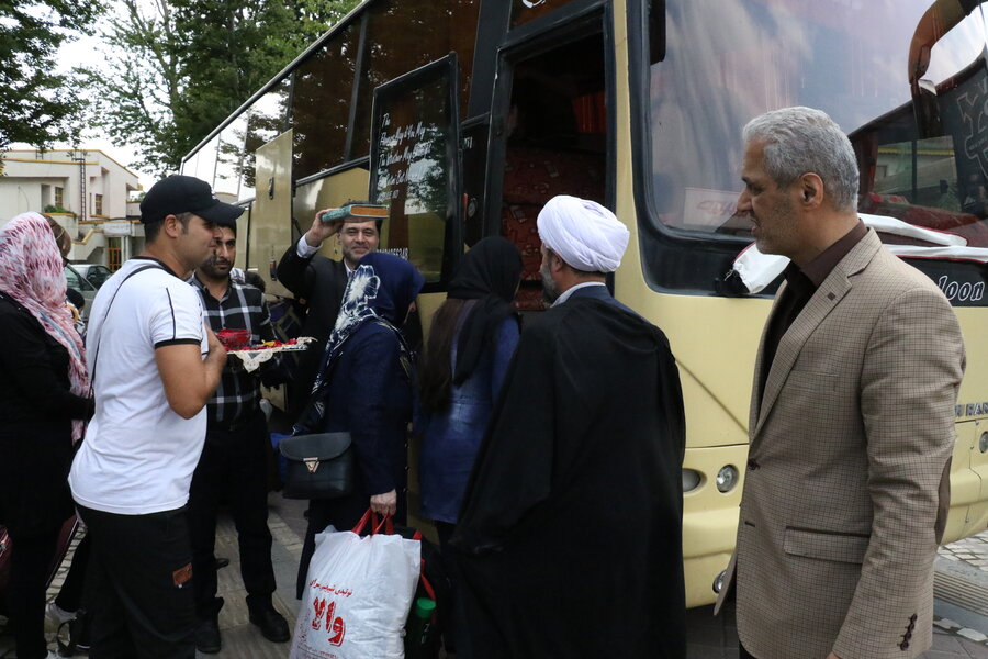 اعزام ۹۰ نفر از ناشنوایان بهزیستی گیلان به اردوی زیارتی مشهد مقدس