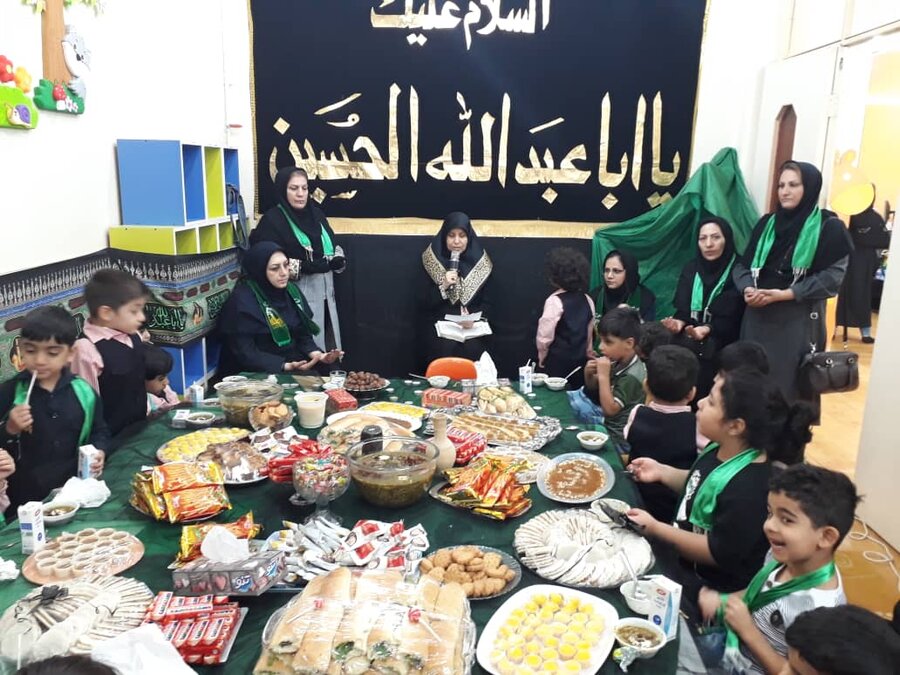 مراسم سه ساله های حسینی در مهد کودک های سراسر استان برگزار شد