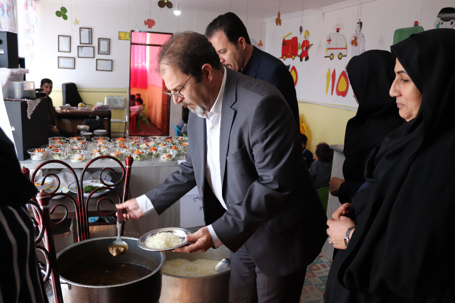 افتتاح طرح یک وعده غذای گرم در مهدکودک های روستایی و محروم آذربایجان غربی