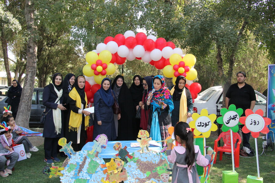 جشن روز جهانی کودک روز در پارک شهر صنعتی اراک  برگزار شد 