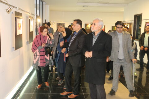 گزارش تصویری افتتاح نمایشگاه نقاشی توانمندان فرهیخته