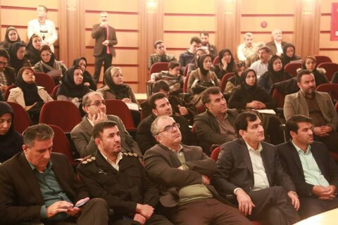 برگزاری همایش ایدز با حضور مدیرکل بهزیستی استان البرز