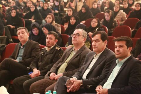 برگزاری همایش ایدز با حضور مدیرکل بهزیستی استان البرز