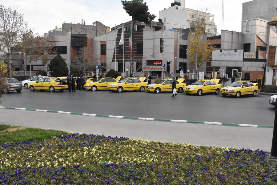 تاکسی ویژه افراد دارای معلولیت در مشهد رونمایی شد