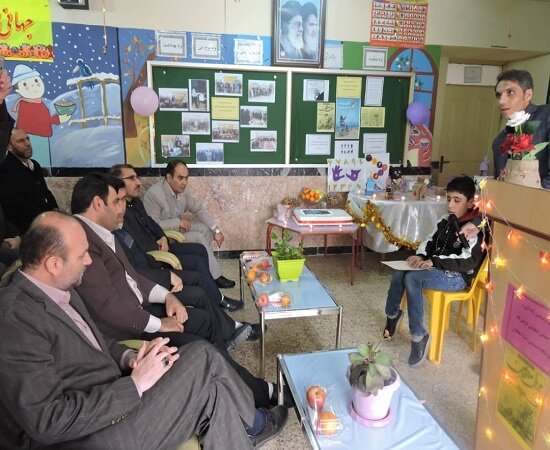 افتتاح کلاس حرفه آموزی کودکان با نیازهای ویژه دهگلان