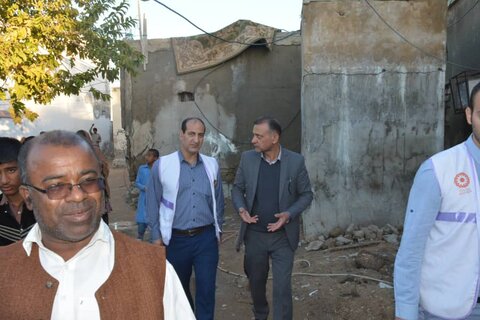گزارش تصویری| بازدید رییس دبیرخانه مدیریت بحران بهزیستی از منطقه سیل زده کنارک در سیستان و بلوچستان