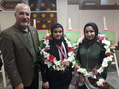 مراسم استقبال از مدال‌آور بانوی بوشهری در نخستین دوره مسابقات پاراوزنه برداری قهرمانی کشور + تصاویر