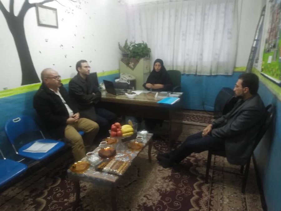 بازدید مدیر کل بهزیستی استان قم از پایگاههای سلامت اجتماعی
