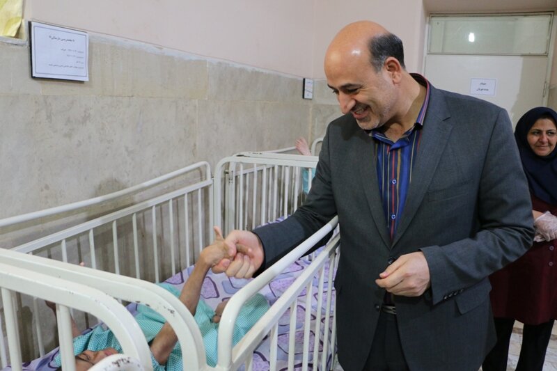 بازدید مدیرکل بهزیستی استان کرمان از مرکز نگهداری کودکان دارای معلولیت یاس فاطمه النبی جیرفت