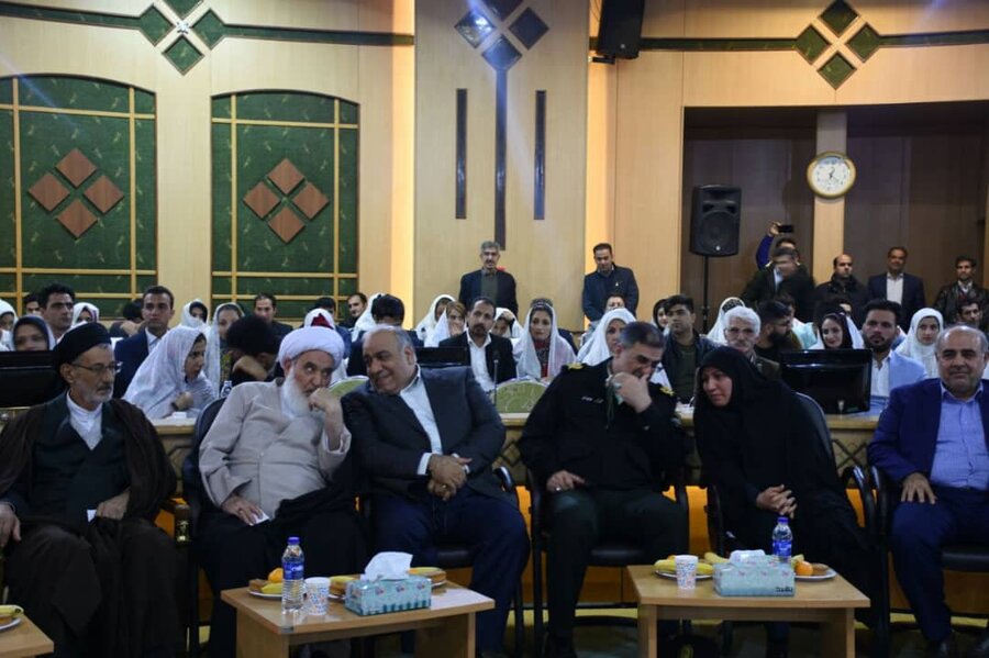آیین اهداء ٤١٠ سری جهیزیه به مددجویان تحت پوشش بهزیستی استان کرمانشاه برگزار شد