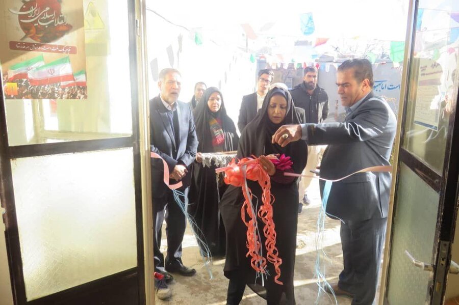  افتتاح طرحهای اشتغال روستای وشهری  و کمپ ترک اعتیاد درشهرستان خنداب 