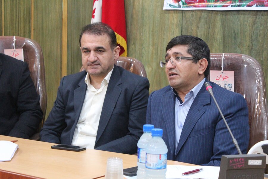 نشست هم اندیشی مشاور ریاست سازمان بهزیستی کشور با انجمن های معلولان خوزستان