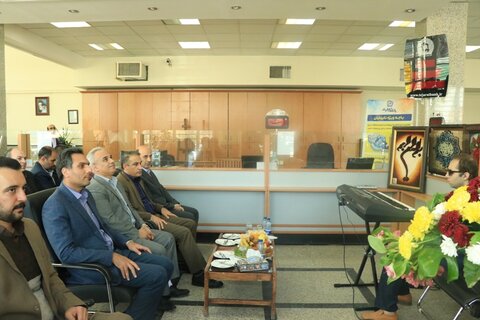 سامانه خدمات بانکی ویژه  افراد نابینا و کم بینا برای اولین بار در استان کرمان رونمایی شد
