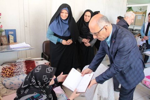 گزارش تصویری ا حضور مدیرکل امور بانوان و خانواده در بهزیستی استان و مراکز تحت نظارت