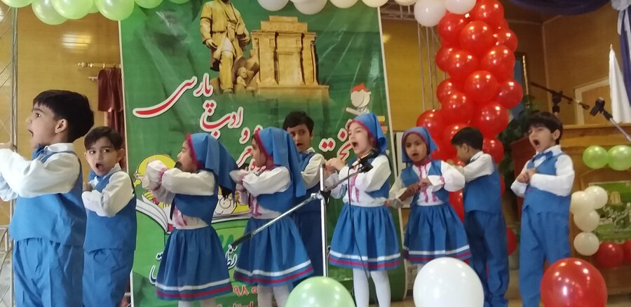 نخستین جشنواره شعر وادب پارسی در گلستان