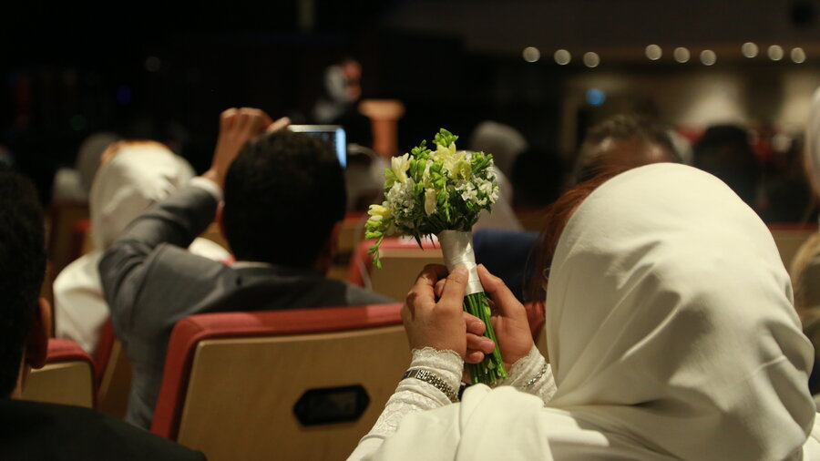 مراسم عروسی 200 زوج ایرانی