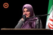 ببینید| سخنان احساسی «گیتی خامنه» مجری پیشکسوت صدا و سیمای جمهوری اسلامی ایران در آیین اختتامیه جشنواره مادرانه