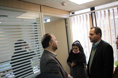 بازدید مدیرکل بهزیستی استان تهران از مرکز 1480