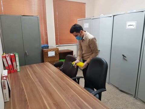 گزارش تصویری ا اقدامات ستاد اداره کل بهزیستی استان سمنان در محیط کاری بمنظور پیشگیری از شیوع ویروس کرونا