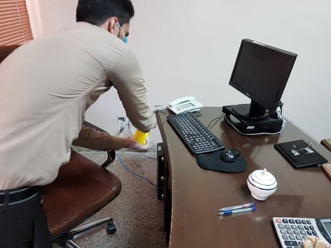 گزارش تصویری ا اقدامات ستاد اداره کل بهزیستی استان سمنان در محیط کاری بمنظور پیشگیری از شیوع ویروس کرونا