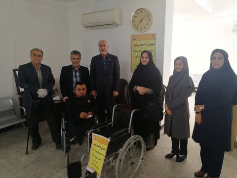 ۱۵دستگاه ویلچر به معلولین تحت پوشش بهزیستی استان اهدا شد