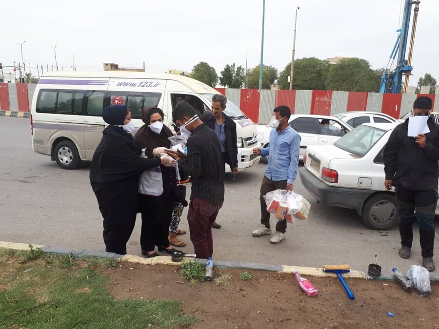 گزارش تصویری|اجرای طرح پیشگیرانه ابتلا به کروناویژه کودکان کار و خیابان در خوزستان