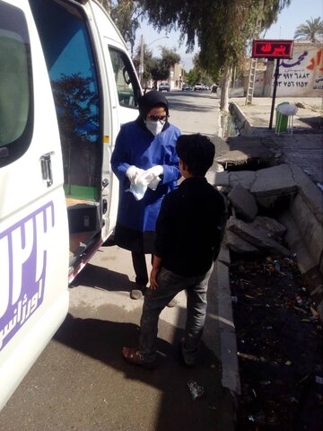 گزارش تصویری|توزیع بسته های بهداشتی بین کودکان کار و خیابان