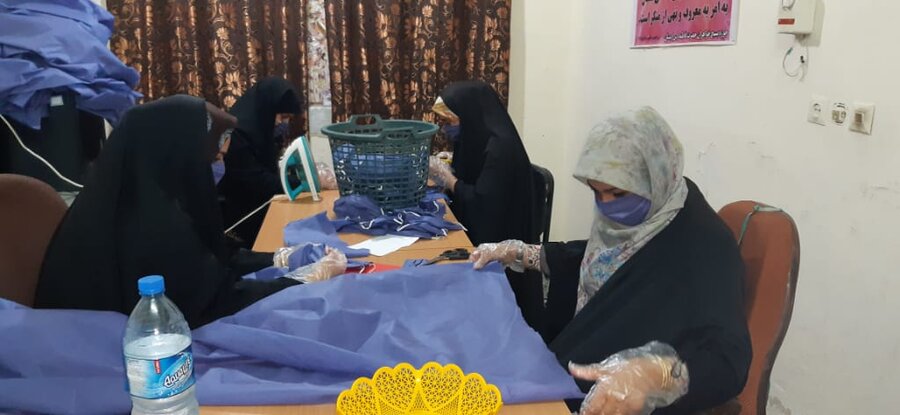 تولید ماسک و دستکش زنان سرپرست خانوار دشت آزادگان