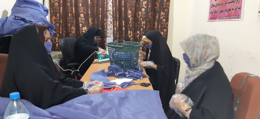تولید ماسک و دستکش زنان سرپرست خانوار دشت آزادگان