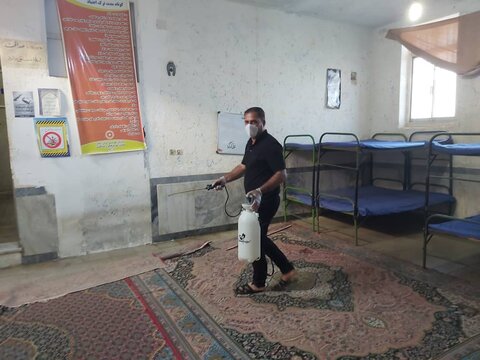 گزارش تصویری/ گندزدایی مراکز ترک اعتیاد مهران