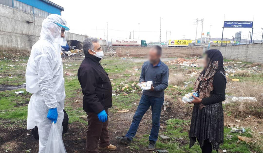 فعالیت پایگاههای سلامت اجتماعی و جمعیت همیاران سلامت در راستای پیشگیری از ویروس در محلات آسیب خیز و حاشیه نشین آذربایجان غربی