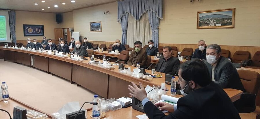جلسه استاندار اردبیل با فرمانداران و مدیران بهزیستی و کمیته امداد در خصوص حمایت از گروههای پر خطر