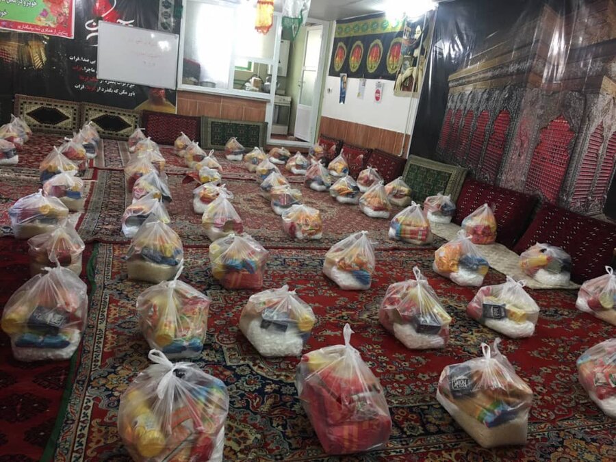 پویش همدلی مومنانه توزیع بیش از۱۰۰۰بسته موادغذایی درماه مبارک