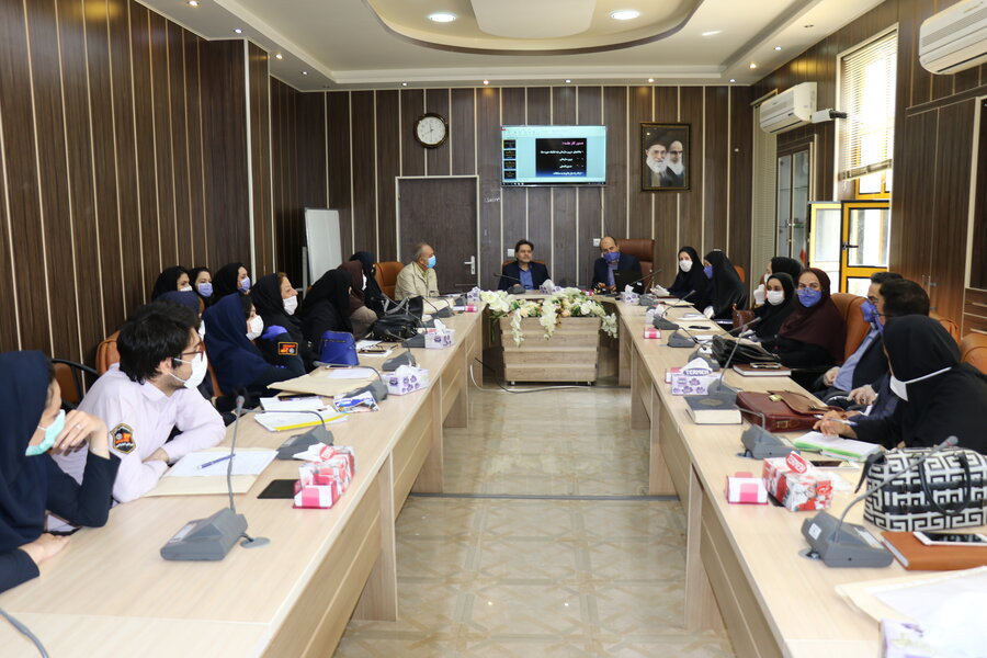 نشست تخصصی با مسئولین مراکز اورژانس اجتماعی استان