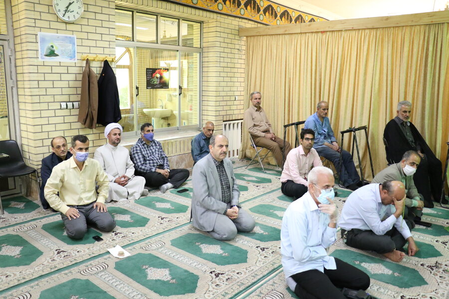 برگزاری مراسم ارتحال امام خمینی (ره) در حسینیه علی اصغر بهزیستی گیلان