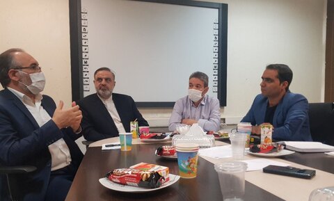 با حضور معاون امور اجتماعی بهزیستی خراسان رضوی، اولین میزگرد رسانه های حامی کودکان کار در مشهد برگزار شد