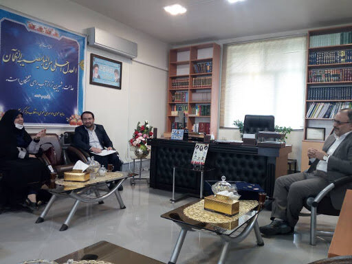 دیدار مدیرکل بهزیستی استان کرمانشاه با دادستان عمومی و انقلاب