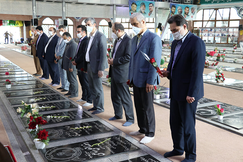 تجدید میثاق با آرمانهای شهدای انقلاب اسلامی به مناسبت گرامیداشت هفته بهزیستی