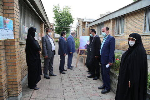گزارش تصویری| برپایی نمایشگاه عکس عفاف و حجاب در اداره کل بهزیستی استان مازندران