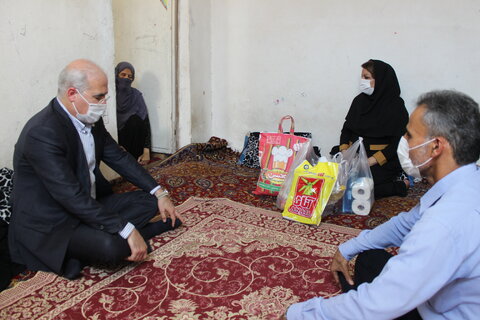 گزارش تصویری| بازدیددکتر حاجیونی از منازل سه خانواده تحت پوشش سازمان