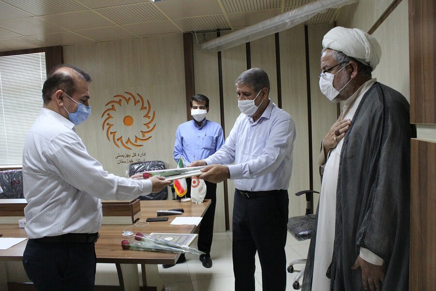 گزارش تصویری|سادات  شاغل در اداره کل بهزیستی خوزستان مورد تقدیر قرار گرفتند