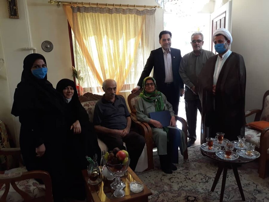 دیدار دکتر حسین نحوی نژاد با همکاران بازنشسته به مناسبت روز تکریم بازنشستگان
