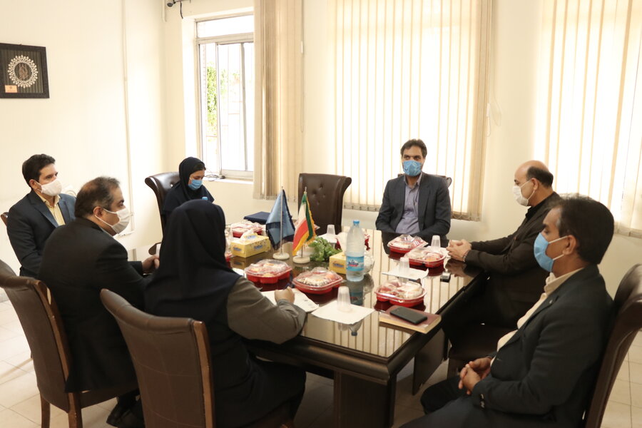 دیدار مدیر کل بهزیستی استان  با سرپرست و خبرنگاران نمایندگی روزنامه اطلاعات در کرمان 

