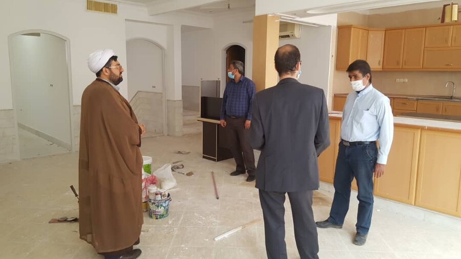 بازدید  مدیر کل بهزیستی استان قم از مراحل تجهیز و آماده سازی مراکز مثبت زندگی