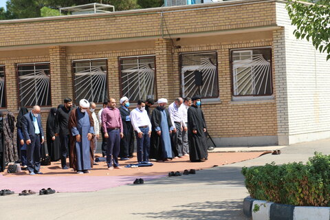 گزارش تصویری | برگزاری نماز جماعت ظهر و عصر در ستاد استان