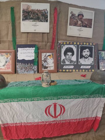 گزارش تصویری/ آغاز به کار نمایشگاه رشادت های رزمندگان در بهزیستی استان تهران