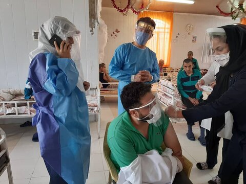 تزریق واکسن آنفولانزا -بهزیستی شهرستان دماوند
