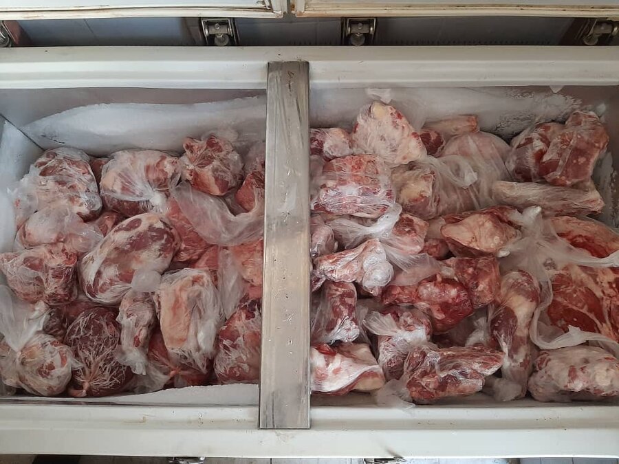 اهداء ۴۰۰  کیلوگرم گوشت گرم توسط خیرین به بهزیستی شهرستان زرند
